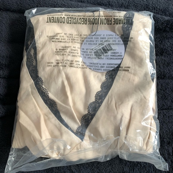 Princess polly KEILA LACE TRIM MAXI DRESS CREAM / BLACK - Picture 3 of 3